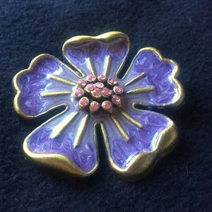 Flower pin brooch start collecting gold tone
